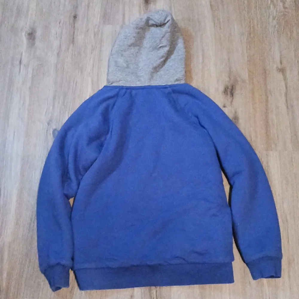9/10 Mini Boden Blue and Green Dinosaur Hoodie - Picture 7 of 7